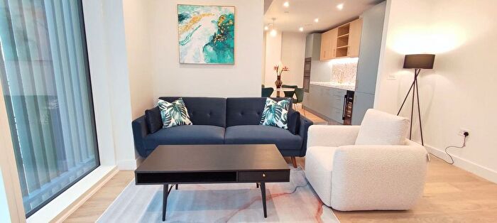 1 Bedroom Flat To Rent In Brill Place, London, NW1