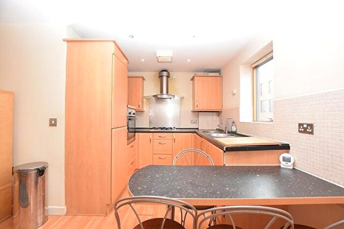 2 Bedroom Apartment To Rent In Leadmill Court, Sheffield, S1