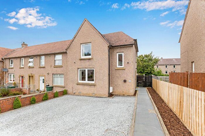 3 Bedroom End Of Terrace House For Sale In Parkgrove Crescent, Clermiston, Edinburgh, EH4