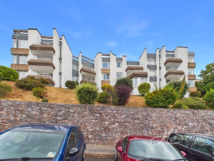 2 Bedroom Flat For Sale In Braddons Hill Road East, Torquay, TQ1