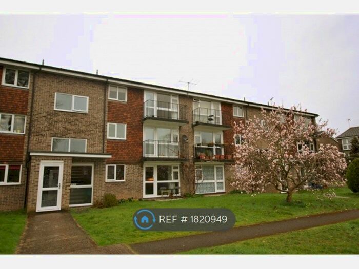 2 Bedroom Flat To Rent In Westcote Road, Reading, RG30