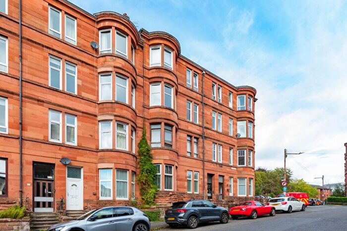 2 Bedroom Apartment For Sale In Tassie Street, Shawlands, Glasgow, G41