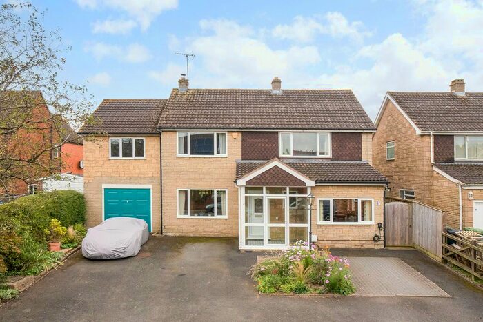 5 Bedroom Detached House For Sale In Main Street, Sedgeberrow, WR11