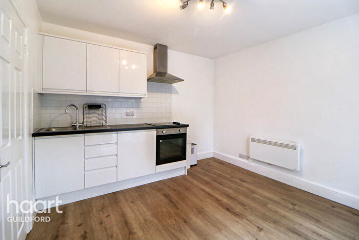 1 Bedroom Maisonette For Sale In York Road, Guildford, GU1