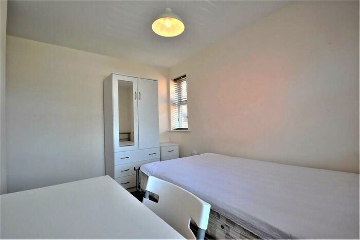 7 Bedroom End Of Terrace House To Rent In Poppleton Close, Coventry, CV1