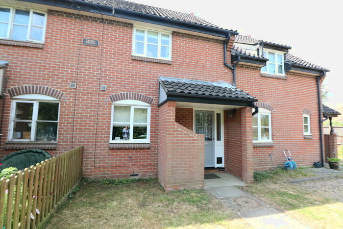 2 Bedroom Terraced House To Rent In Crown Cottages, Burston, IP22