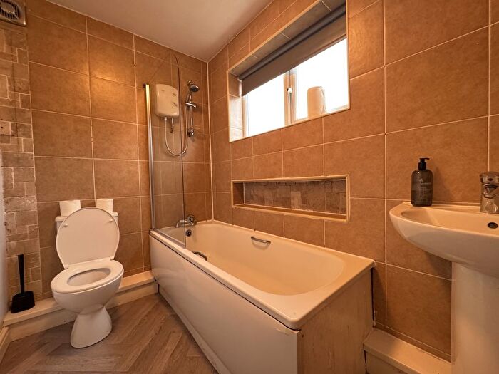 4 Bedroom Terraced House To Rent In Burngreave Street, Sheffield, South Yorkshire, S3