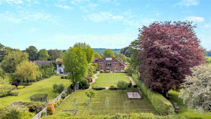 5 Bedroom Detached House For Sale In Farm Lane, Crondall, Farnham, Hampshire, GU10