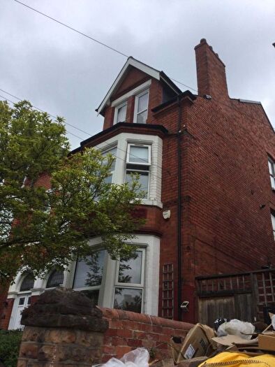 1 Bedroom Studio To Rent In Flat, Leslie Road, Forest Fields. Nottingham, NG7