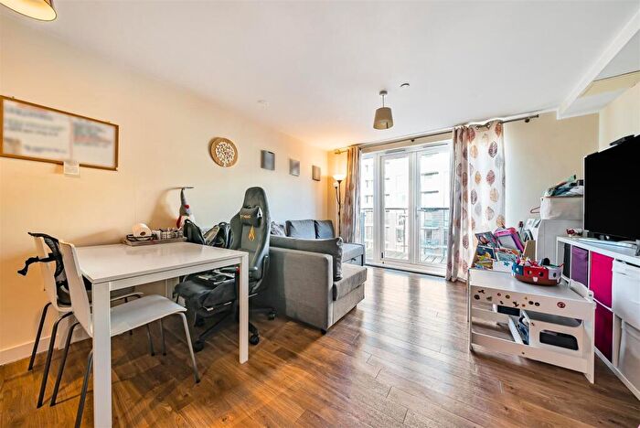 1 Bedroom Apartment To Rent In Royal Gallery, Kingston Upon Thames, KT2