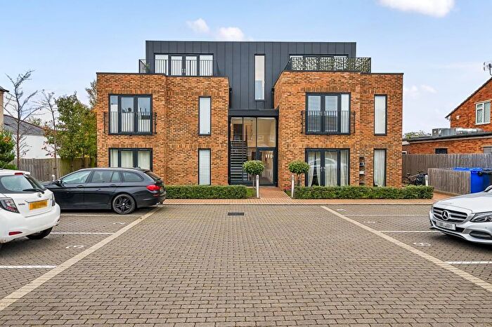 1 Bedroom Flat To Rent In Windsor, Berkshire, SL4