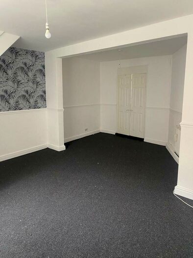2 Bedroom End Of Terrace House To Rent In Romley Street, Liverpool, L4