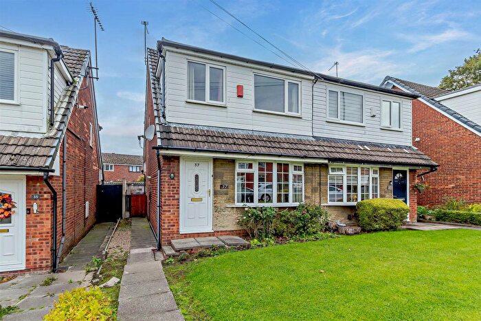 3 Bedroom Semi-Detached House For Sale In Birch Road, Rochdale, OL12