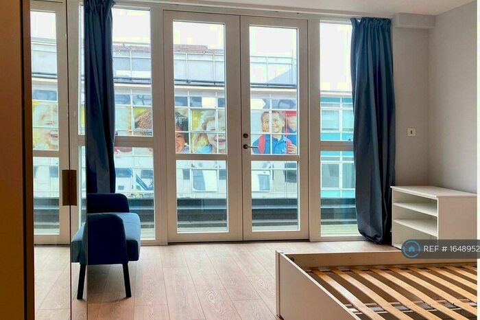 1 Bedroom Flat To Rent In Shakespeare Road, London, N3
