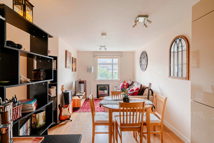 1 Bedroom Flat For Sale In Apollo Apartments, Baldwin Street, City Centre, Bristol, BS1