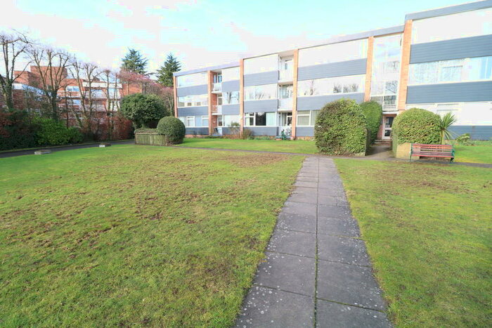 2 Bedroom Apartment To Rent In Hampton Lane, Solihull, B91