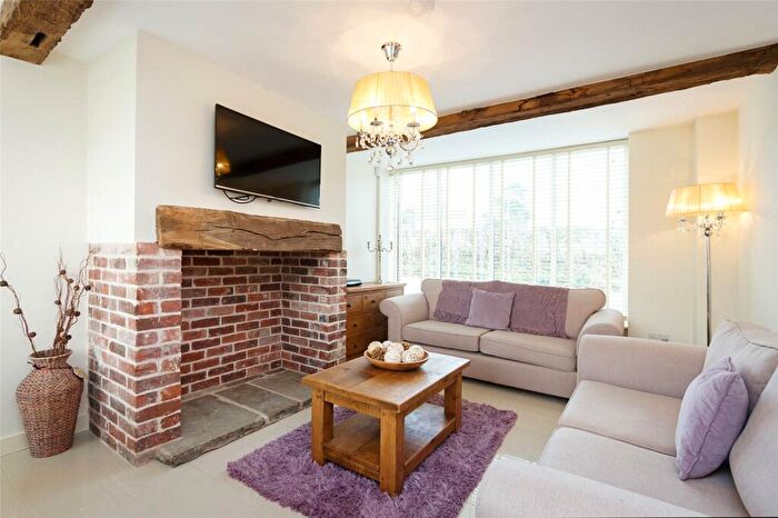 3 Bedroom Garage / Parking To Rent In Luzon, Dove House Farm, Blythe Bridge, Caverswall, Stoke On Trent, ST11