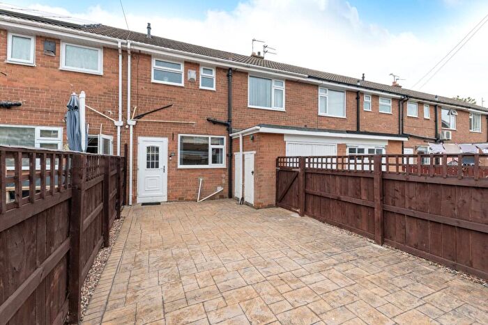 3 Bedroom Terraced House For Sale In Rowedge Walk, Newcastle Upon Tyne, Tyne And Wear, NE5