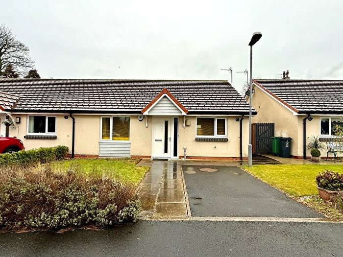 2 Bedroom Semi Detached Bungalow For Sale In Elwick Road, Hartlepool, TS26