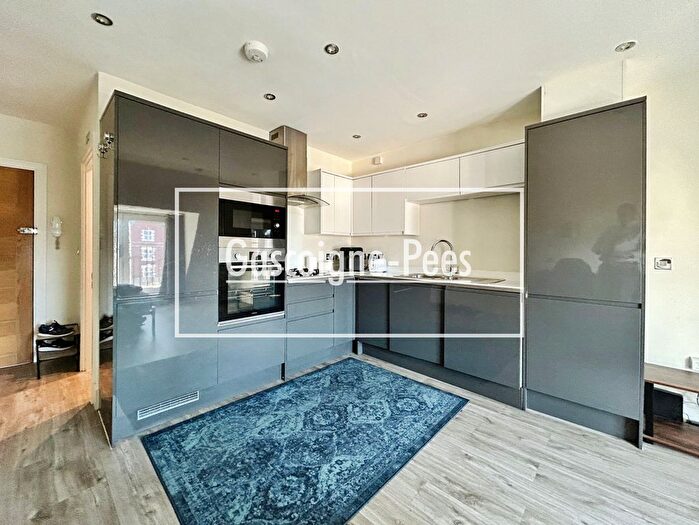 Studio To Rent In Victoria Road, Aldershot, GU11