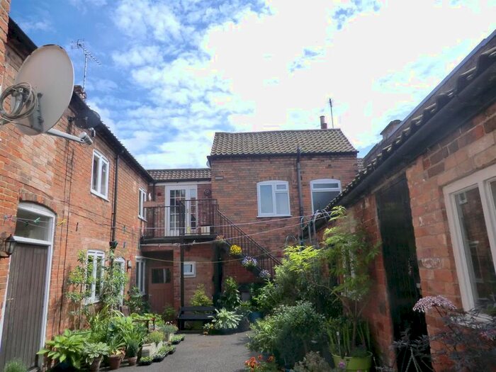 2 Bedroom Flat To Rent In Westgate, Southwell, NG25