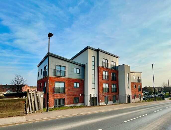 2 Bedroom Apartment For Sale In Brooke Court, Auckley, Doncaster, DN9