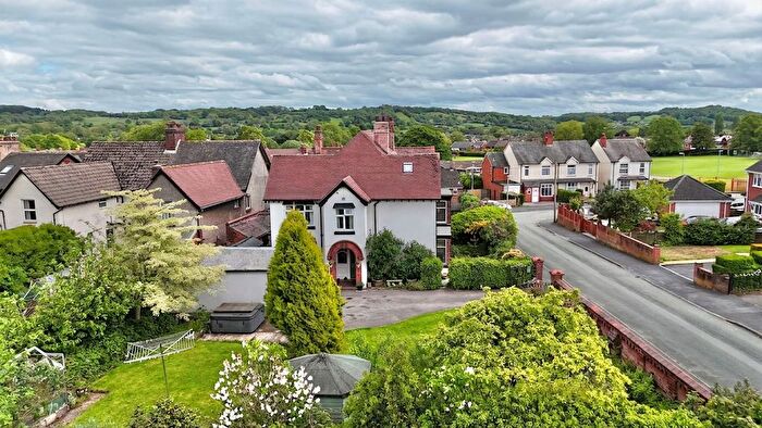 3 Bedroom Semi-Detached House For Sale In Meadow Drive, Cheadle, ST10