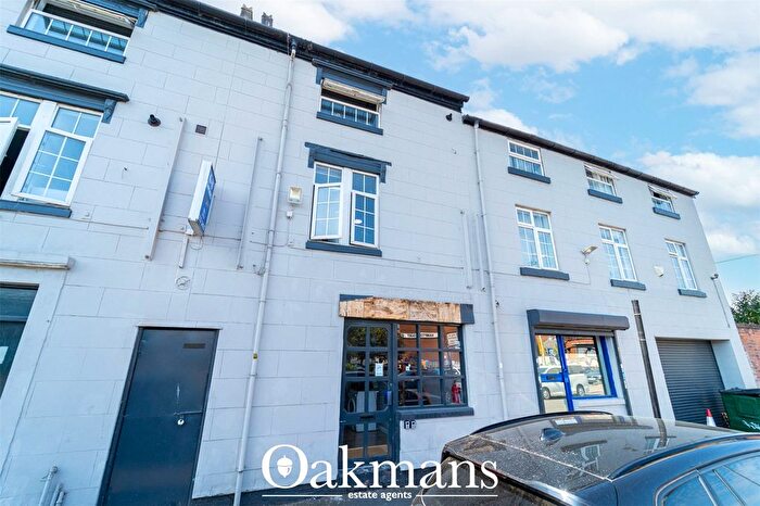 2 Bedroom Flat To Rent In Mott Street, Birmingham, West Midlands, B19