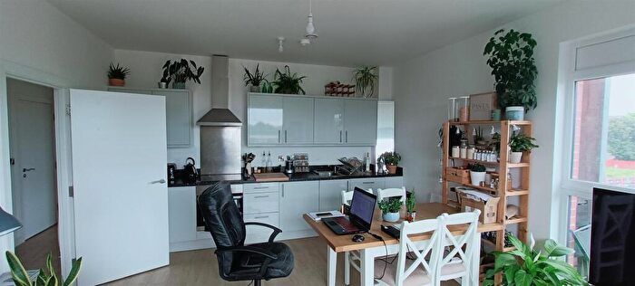 2 Bedroom Apartment For Sale In The Loom Flat, Harrison Street, M4