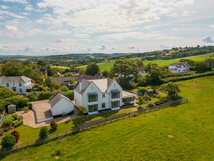 4 Bedroom Detached House For Sale In Newton St. Cyres, Exeter, EX5