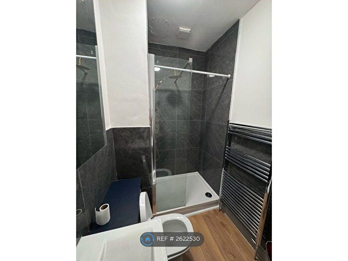 1 Bedroom Flat To Rent In Lewisham High Street, London, SE13