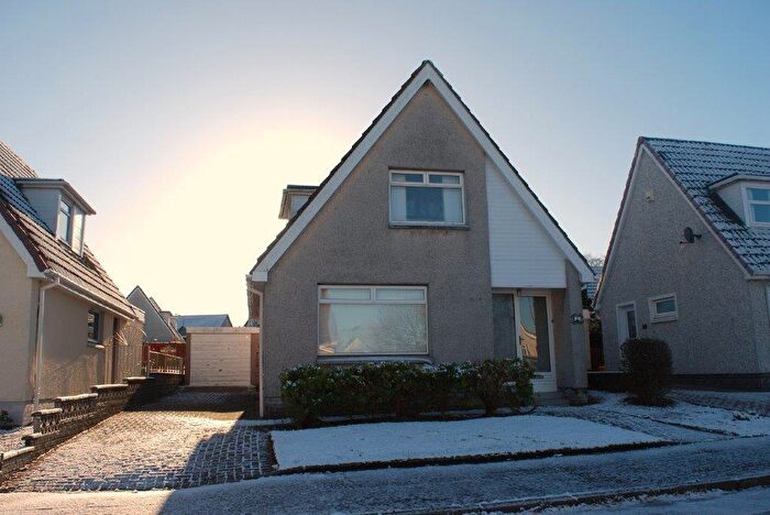 2 Bedroom Detached House For Sale In Murray Road, Law, Carluke, ML8
