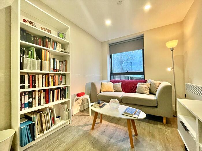 1 Bedroom Apartment To Rent In Northgate House, Stonegate Road, Leeds, West Yorkshire, LS6