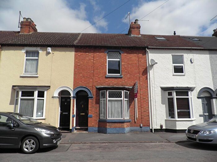 2 Bedroom House To Rent In Abbey Road, Northampton, NN4