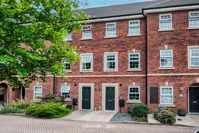 4 Bedroom Terraced House For Sale In Caffrey Grove, Coleshill, B46