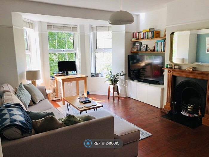 1 Bedroom Flat To Rent In Millington House, London, N16