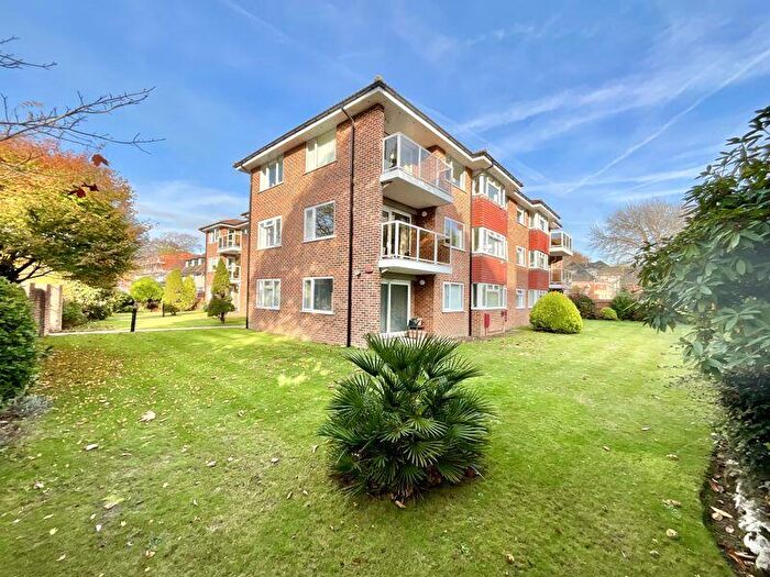2 Bedroom Apartment For Sale In Cleasby Grange, Wollstonecraft Road, Bournemouth, BH5