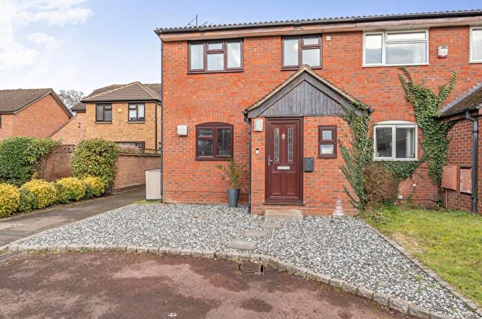 3 Bedroom Semi-Detached House For Sale In Trent Close, Wokingham, RG41