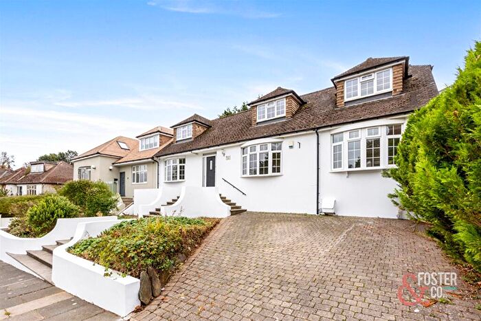 4 Bedroom Semi-Detached House For Sale In Valley Drive, Brighton, BN1