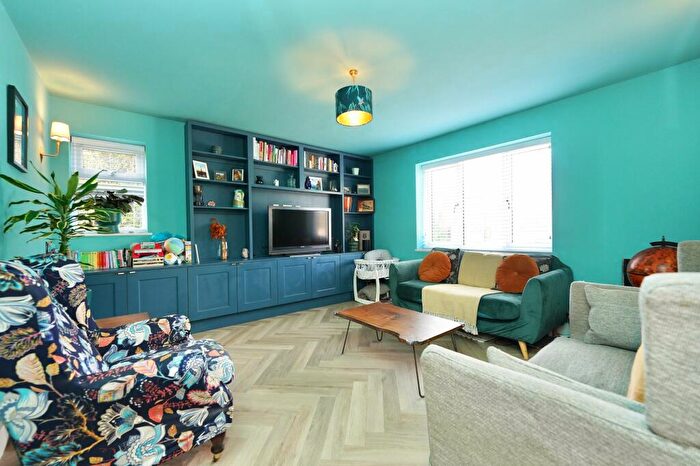 3 Bedroom Detached House For Sale In Priory Lane, Huntingdon, Cambridgeshire., PE29