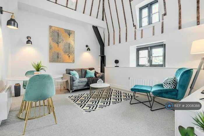 1 Bedroom Flat To Rent In Southmill Road, Bishop's Stortford, CM23