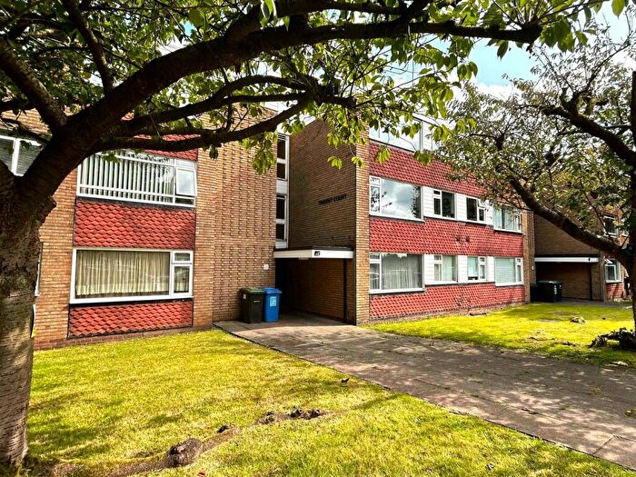 Studio To Rent In Savoy Close, Harborne, Birmingham, B32