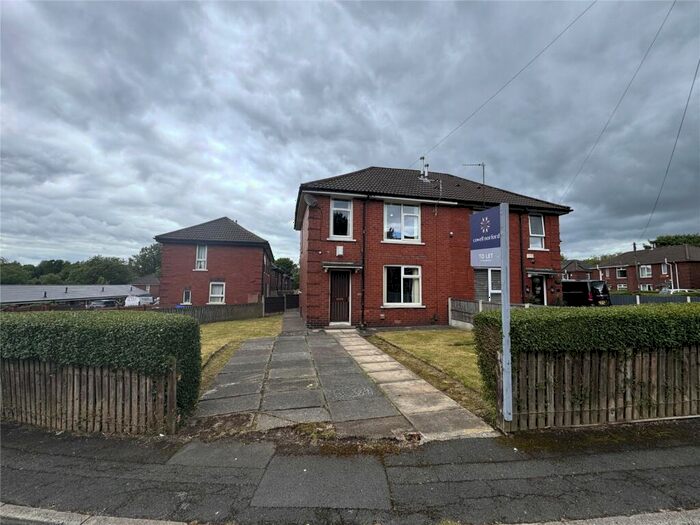 3 Bedroom Semi-Detached House To Rent In Darlington Road, Rochdale, Greater Manchester, OL11