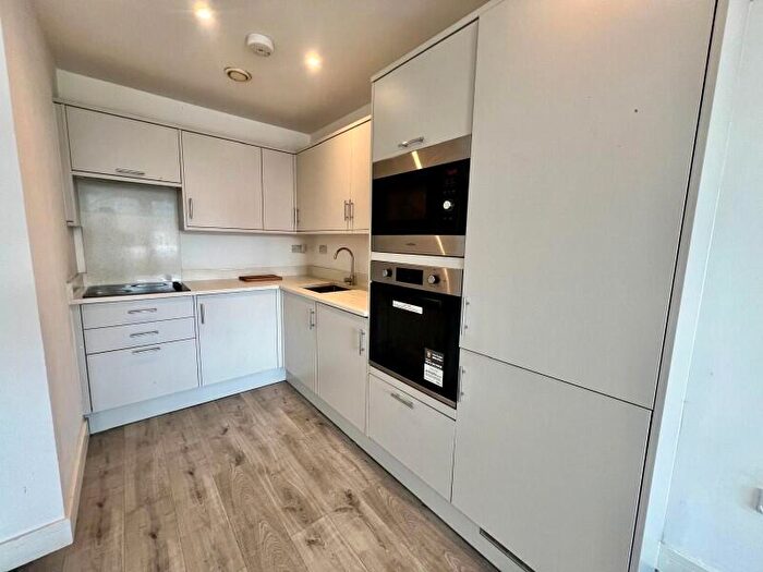 1 Bedroom Apartment To Rent In Cameberley, GU15