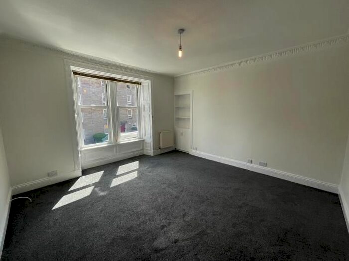 2 Bedroom Flat To Rent In /R, Scott Street, Dundee, DD2