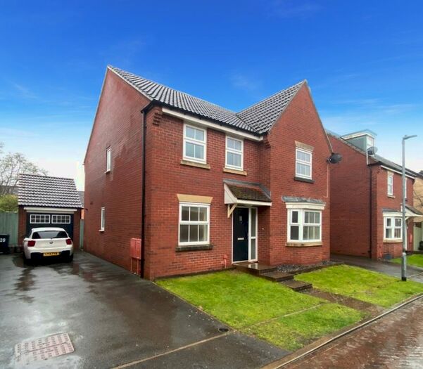 4 Bedroom Detached House To Rent In Kings Yard, Bishops Lydeard, Taunton, TA4