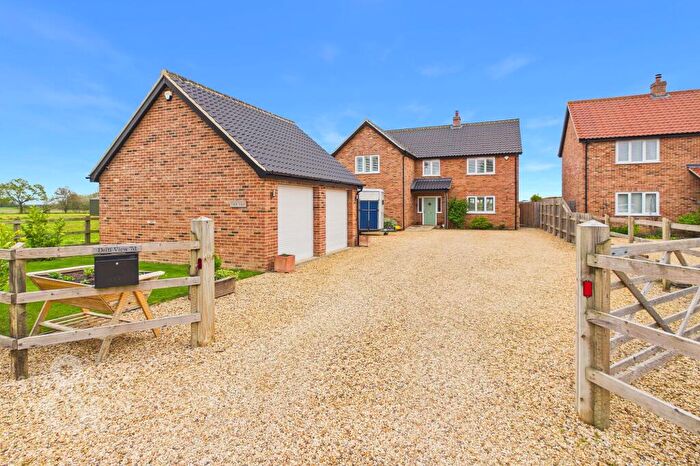4 Bedroom Detached House For Sale In The Green, North Lopham, Diss, IP22