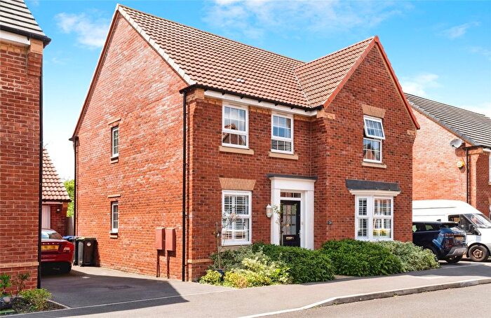 4 Bedroom Detached House For Sale In Cheviot Road, Westbury, BA13