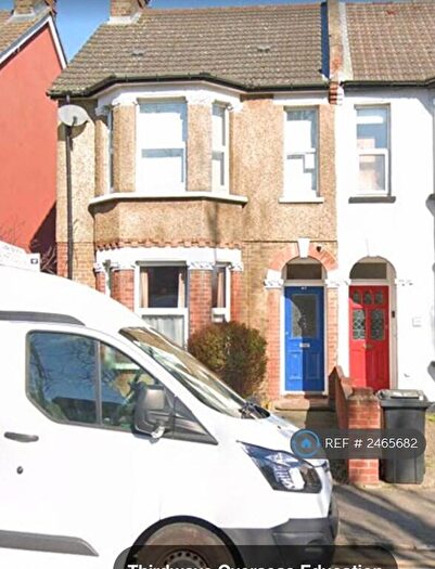 1 Bedroom Flat To Rent In Crown Lane, Bromley, BR2