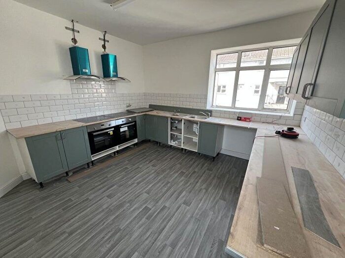 13 Bedroom House To Rent In Commercial Road, Grantham, NG31